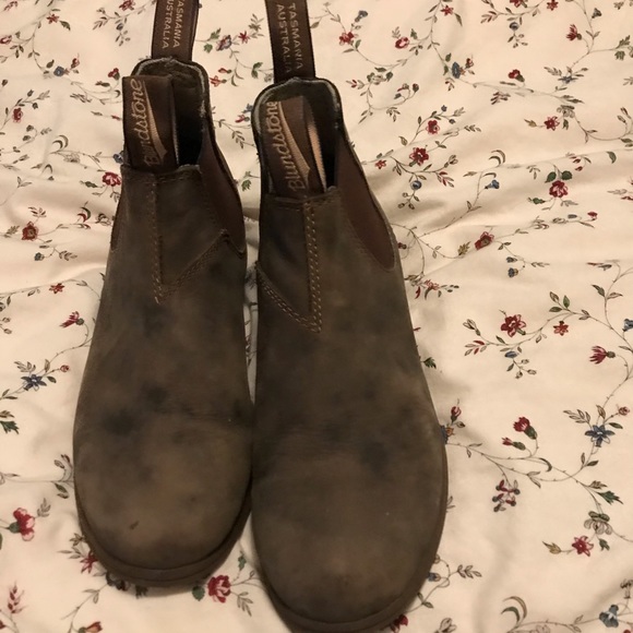 poshmark blundstone